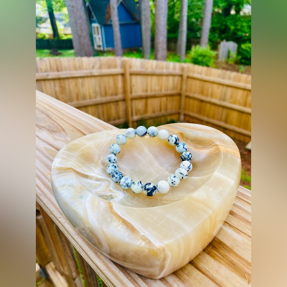 White Turquoise Dolomite Emotional Wellbeing Stone Mineral Bracelet 10mm